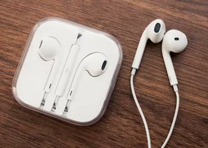 Ремонт наушников apple AirPods 